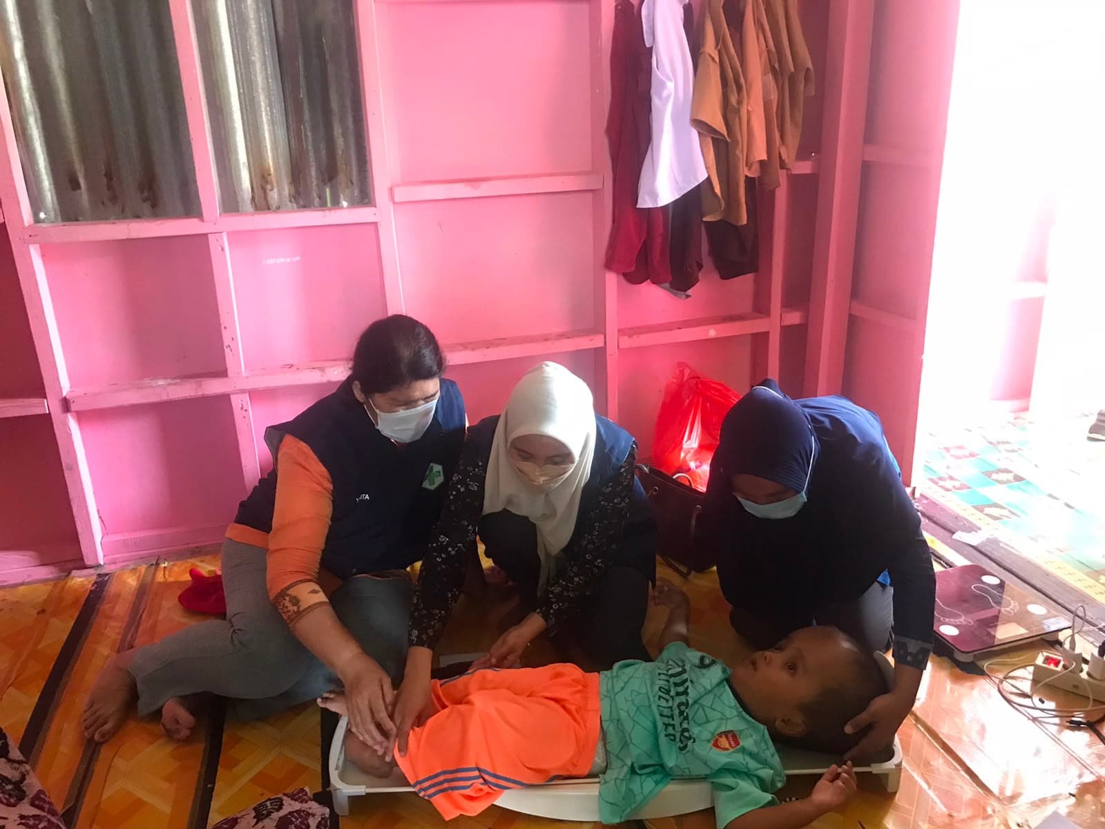Tim Puskesmas Soropia Berikan Pendampingan Intensif bagi Pasien Hidrosefalus