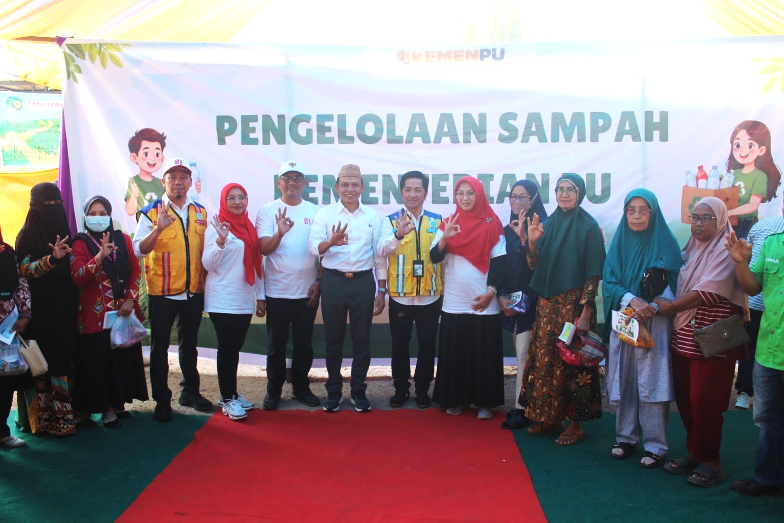 Bupati Konawe Dorong Pengelolaan Sampah Bernilai Ekonomi di TPS 3R Lahotutu